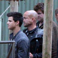 Kristen Stewart and Taylor Lautner’s Wildlife Excursion