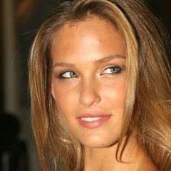 今日はセレブのバースデー！　　Bar Refaeli 　　　　海外セレブ