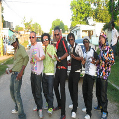 ＢＬＡＣＫ　ＢＬＩＮＧＡＺ
