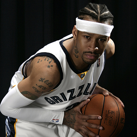 アイバーソン　グリズリーズと1年契約　NBA