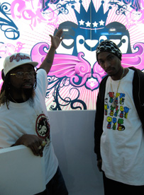 http://ustimes.jp/wp-content/uploads/yingyangtwins01_tn.jpg