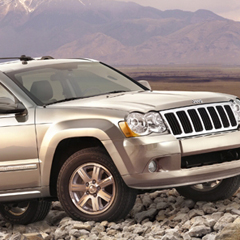 ジープ　2008-2009　モデル　　Jeep